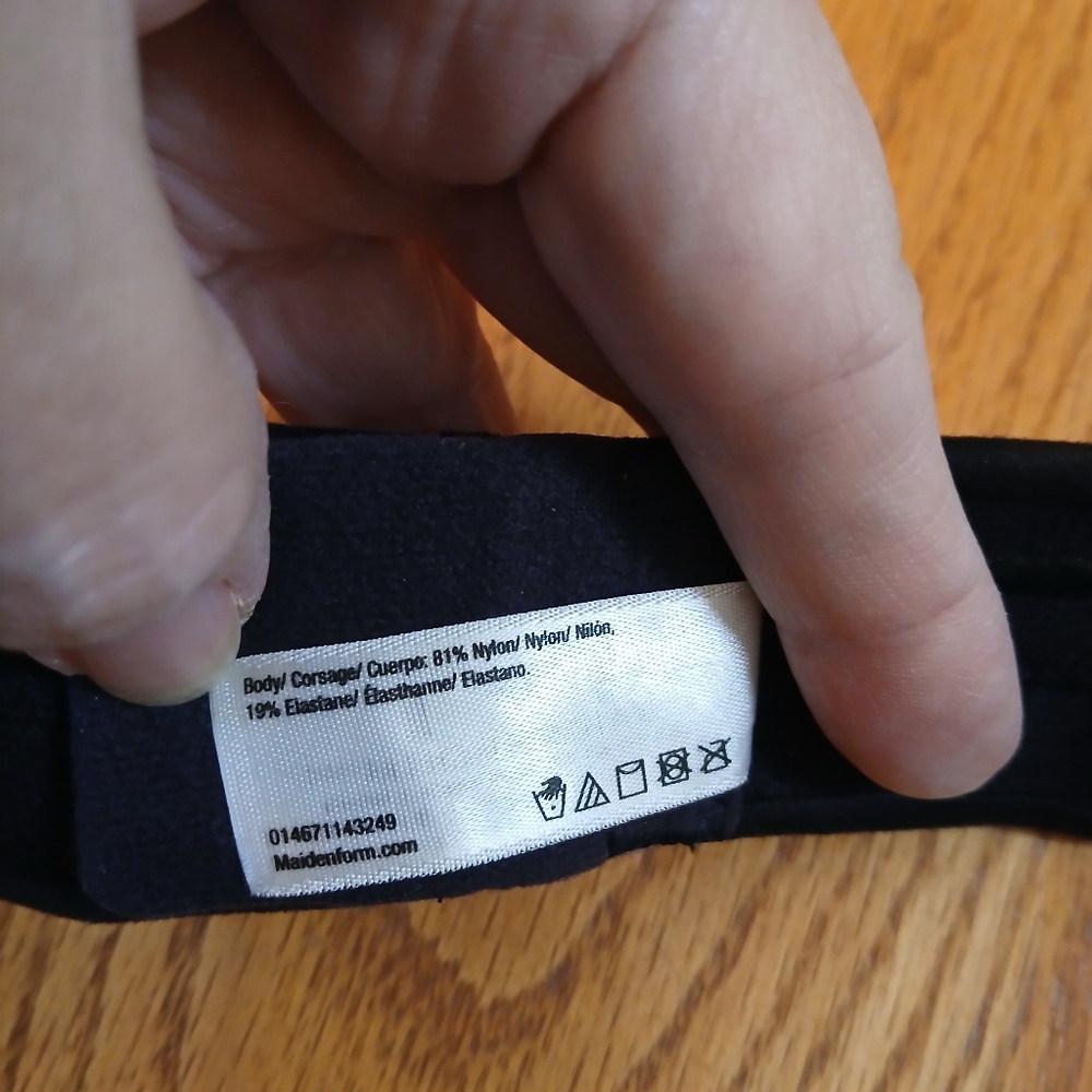 Maidenform Black Strapless Bra, With Attachable Straps. New. Size 36B Pushup - Picture 3 of 4